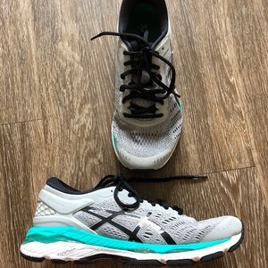 ASICS Gel-Kayano